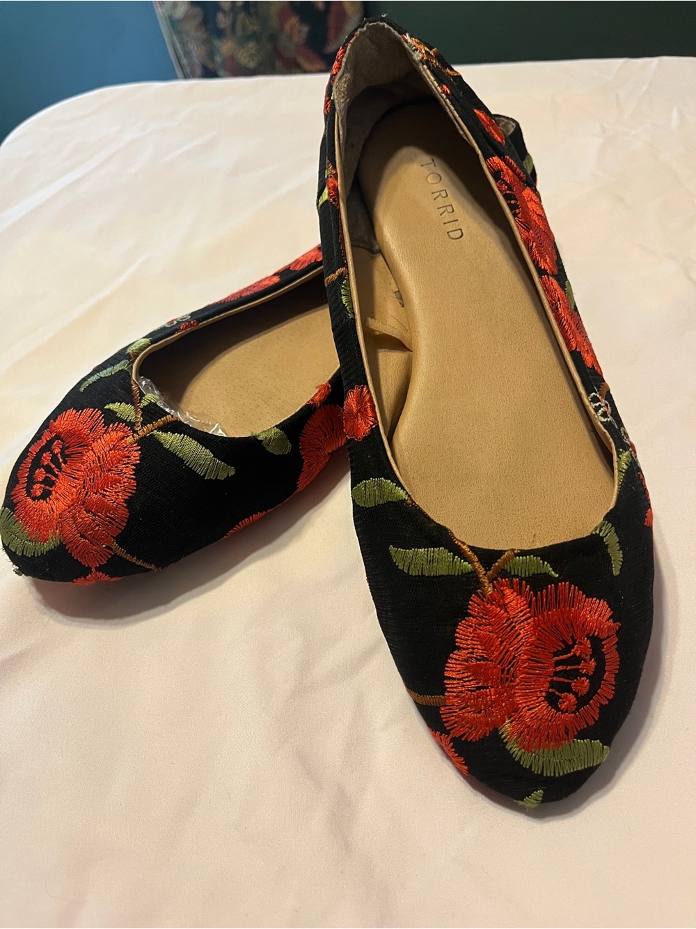 torrid Black Floral Embroidered Ballet Flats with Red Flowers